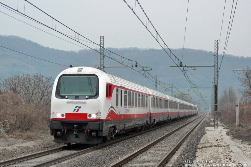 Clicca per vedere l'immagine alla massima grandezza