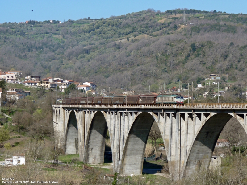 Clicca per vedere l'immagine alla massima grandezza