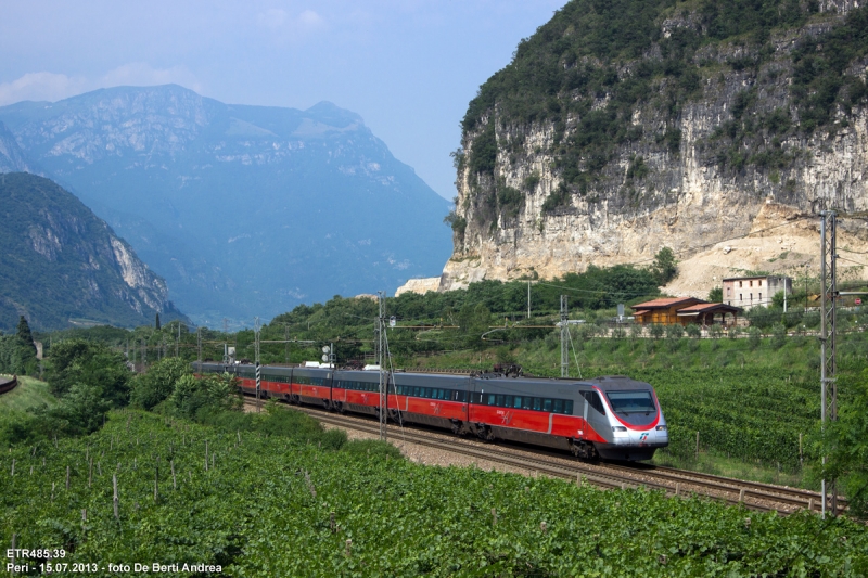 Clicca per vedere l'immagine alla massima grandezza