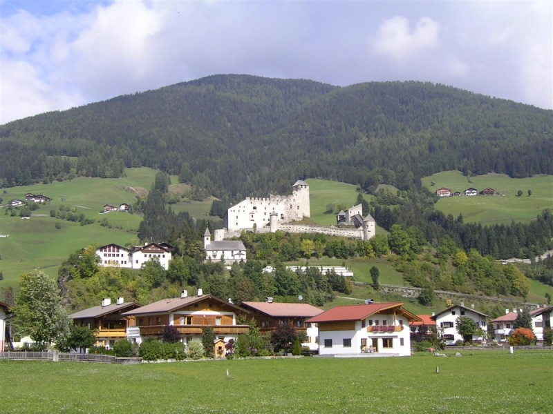 Clicca per vedere l'immagine alla massima grandezza