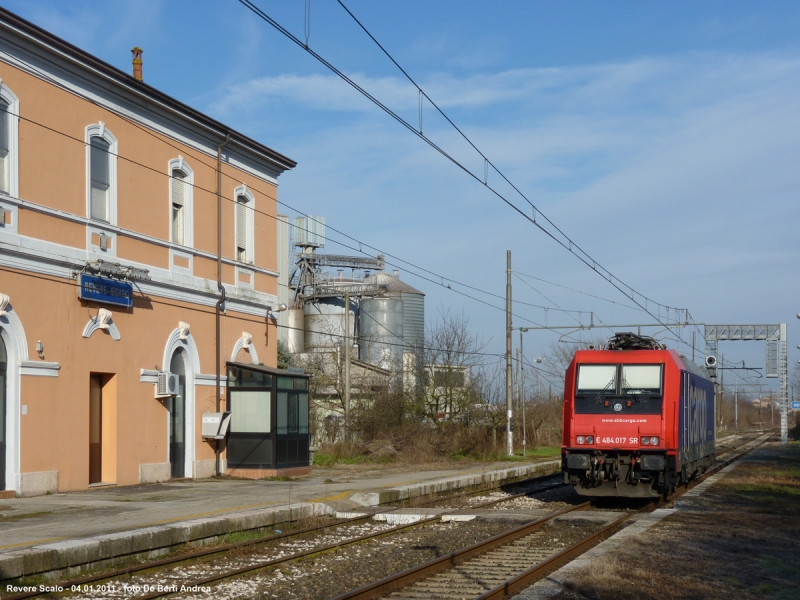 Clicca per vedere l'immagine alla massima grandezza