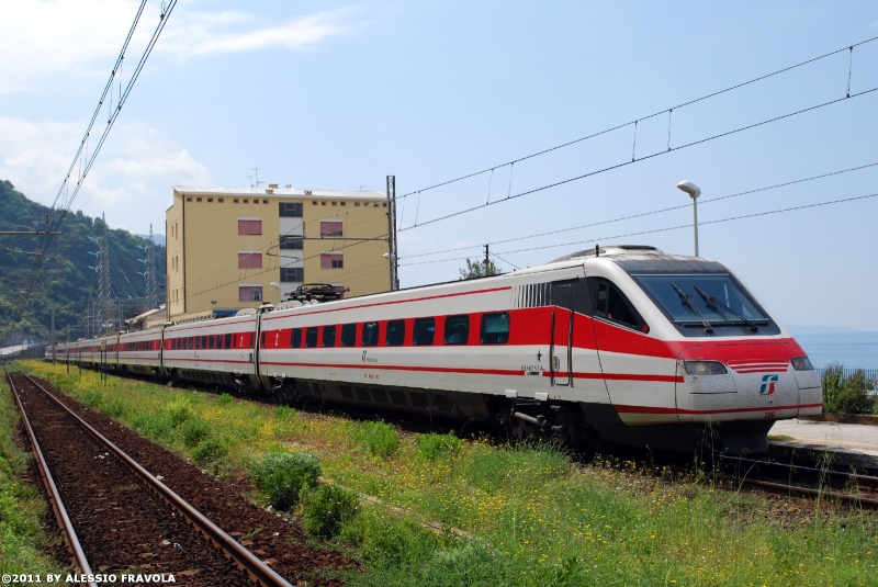 Clicca per vedere l'immagine alla massima grandezza