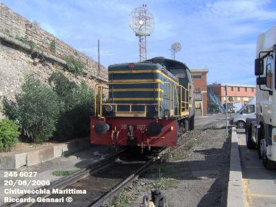 Clicca per vedere l'immagine alla massima grandezza