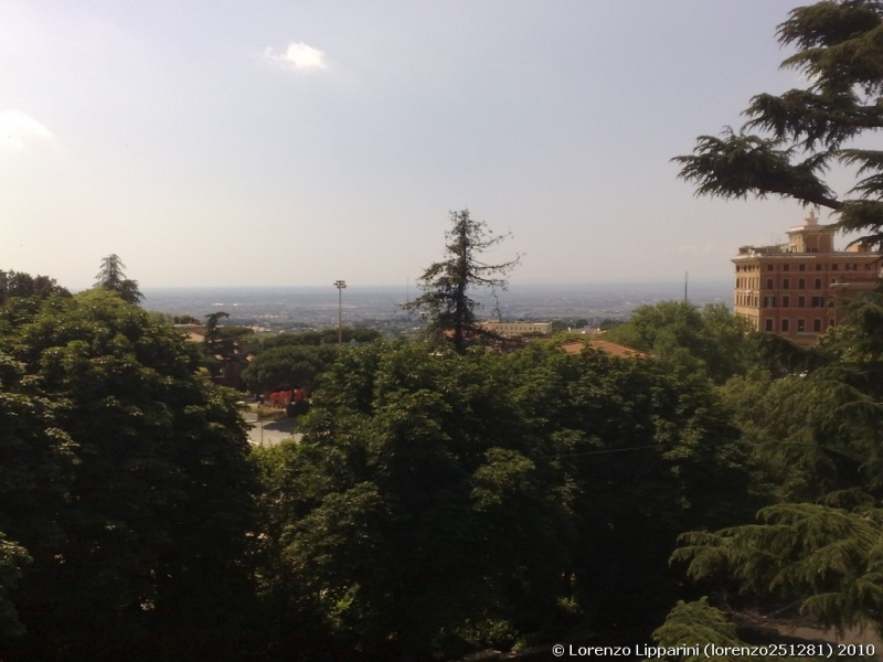 Clicca per vedere l'immagine alla massima grandezza
