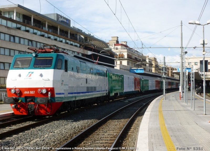 Clicca per vedere l'immagine alla massima grandezza