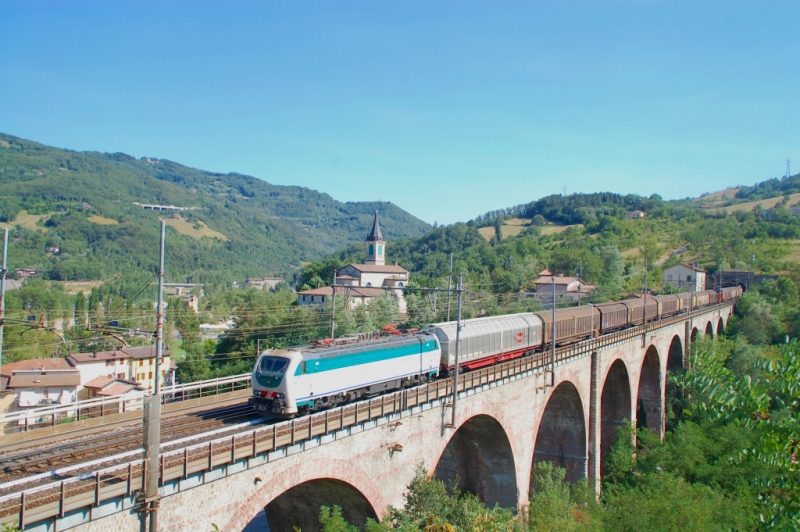 Clicca per vedere l'immagine alla massima grandezza