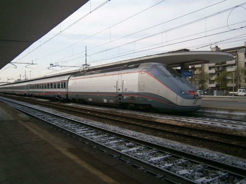 Clicca per vedere l'immagine alla massima grandezza