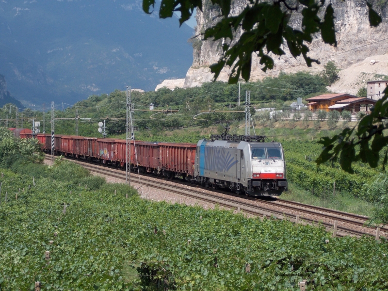 Clicca per vedere l'immagine alla massima grandezza