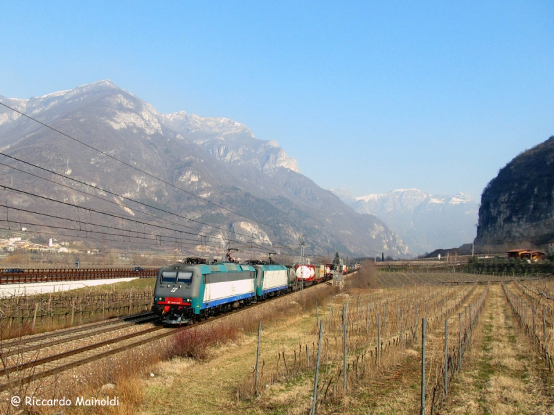 Clicca per vedere l'immagine alla massima grandezza