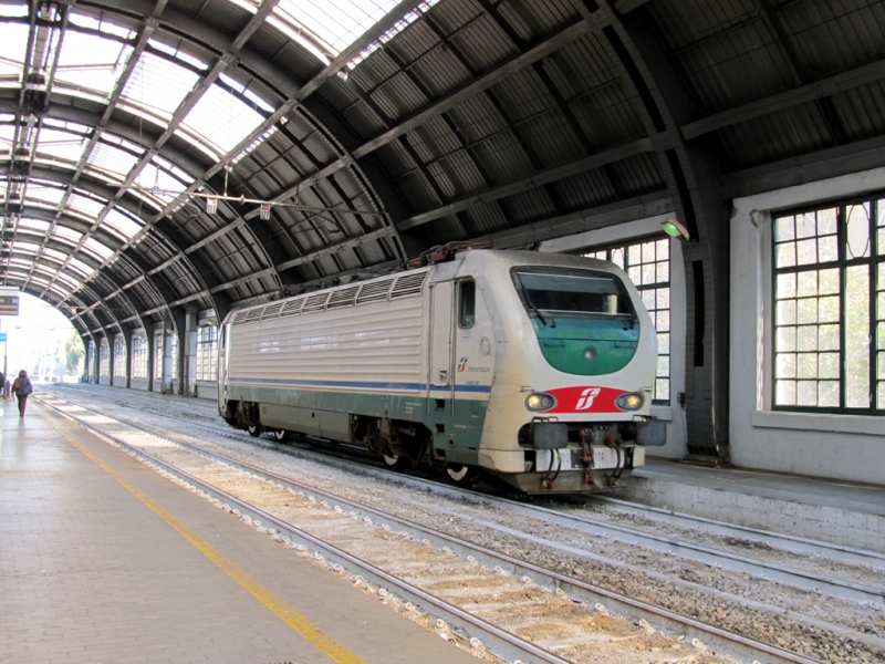 Clicca per vedere l'immagine alla massima grandezza