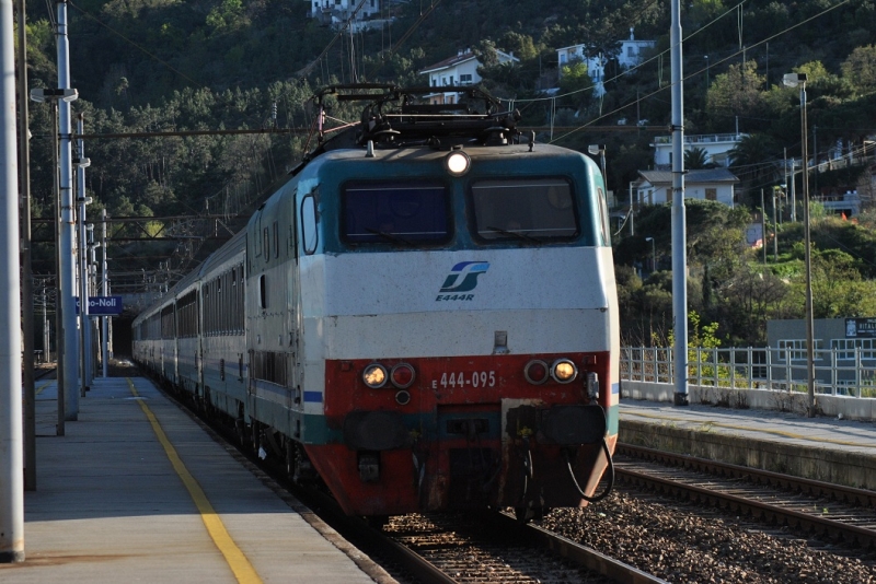 Clicca per vedere l'immagine alla massima grandezza