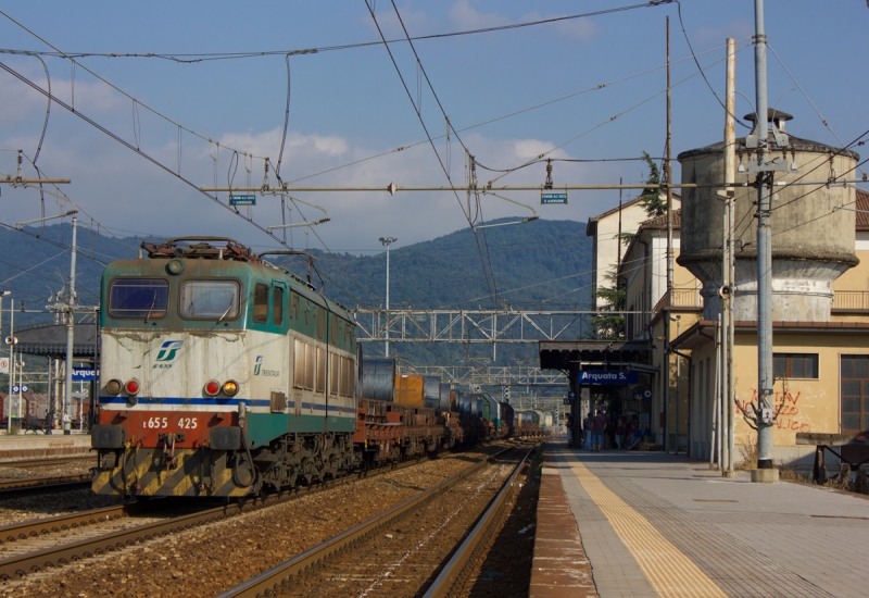 Clicca per vedere l'immagine alla massima grandezza