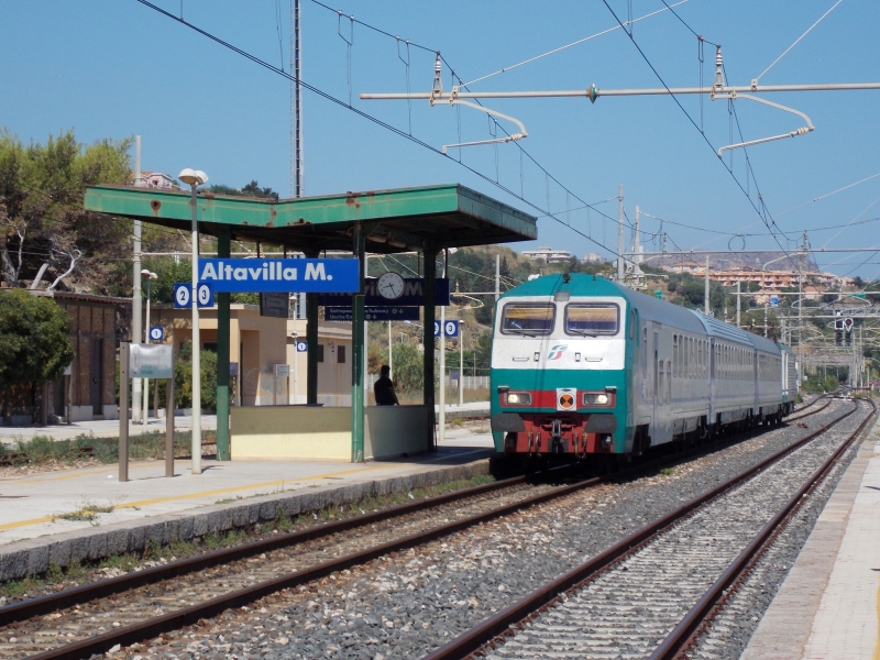 Clicca per vedere l'immagine alla massima grandezza