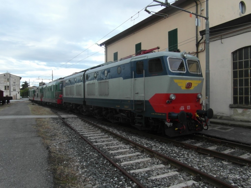 Clicca per vedere l'immagine alla massima grandezza