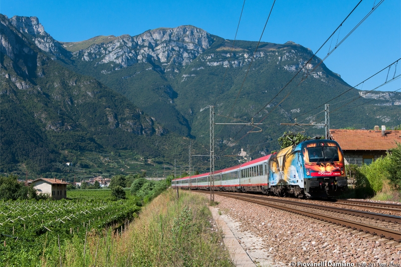 Clicca per vedere l'immagine alla massima grandezza