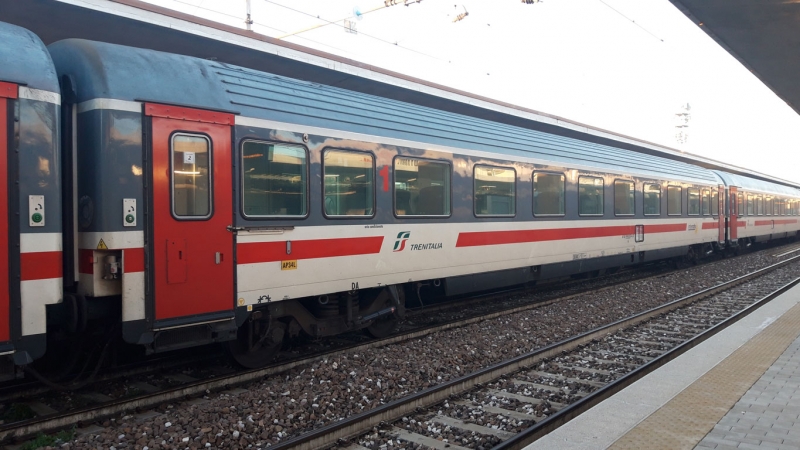Clicca per vedere l'immagine alla massima grandezza