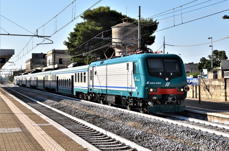 Clicca per vedere l'immagine alla massima grandezza