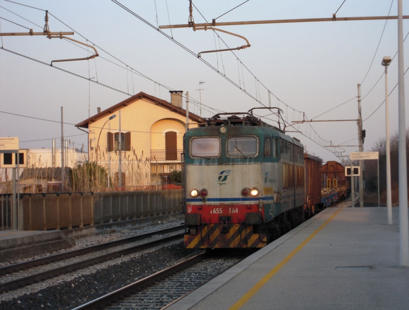 Clicca per vedere l'immagine alla massima grandezza