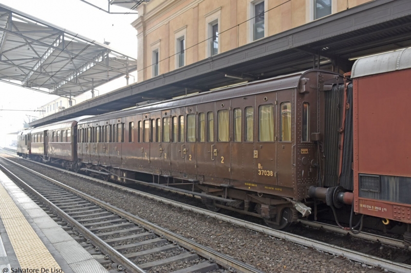 Clicca per vedere l'immagine alla massima grandezza