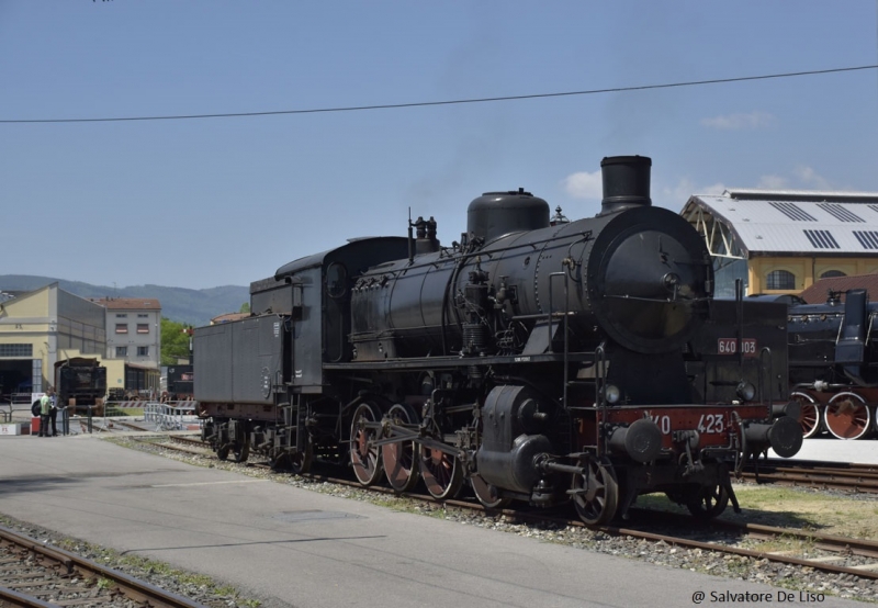 Clicca per vedere l'immagine alla massima grandezza