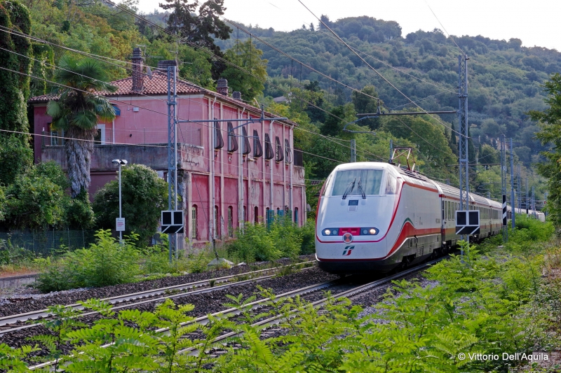 Clicca per vedere l'immagine alla massima grandezza