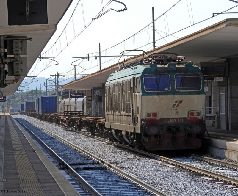 Clicca per vedere l'immagine alla massima grandezza