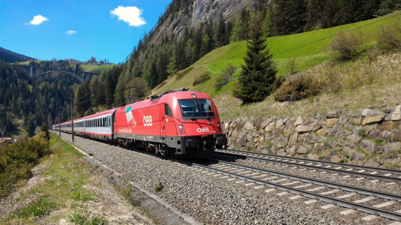 Clicca per vedere l'immagine alla massima grandezza