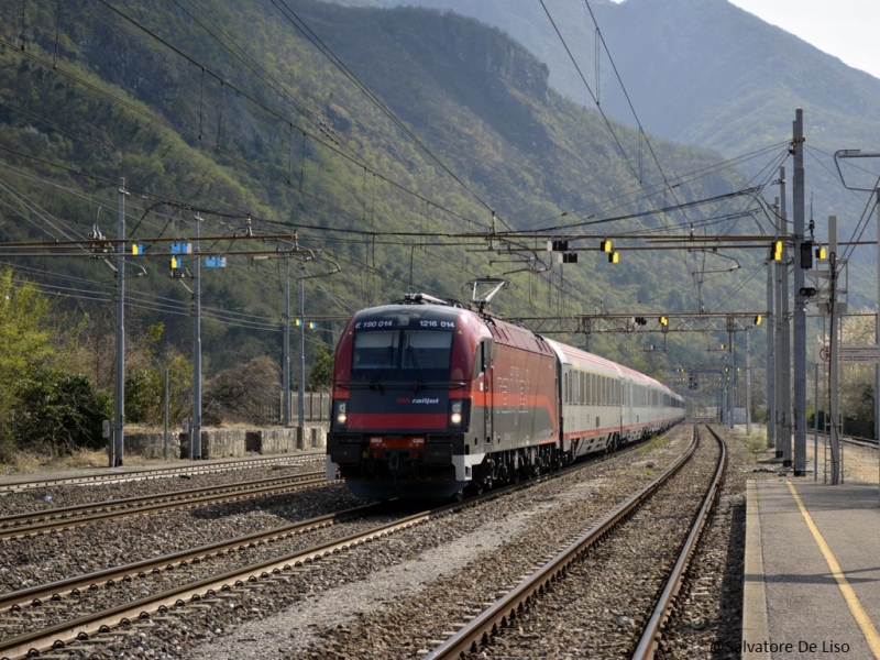 Clicca per vedere l'immagine alla massima grandezza