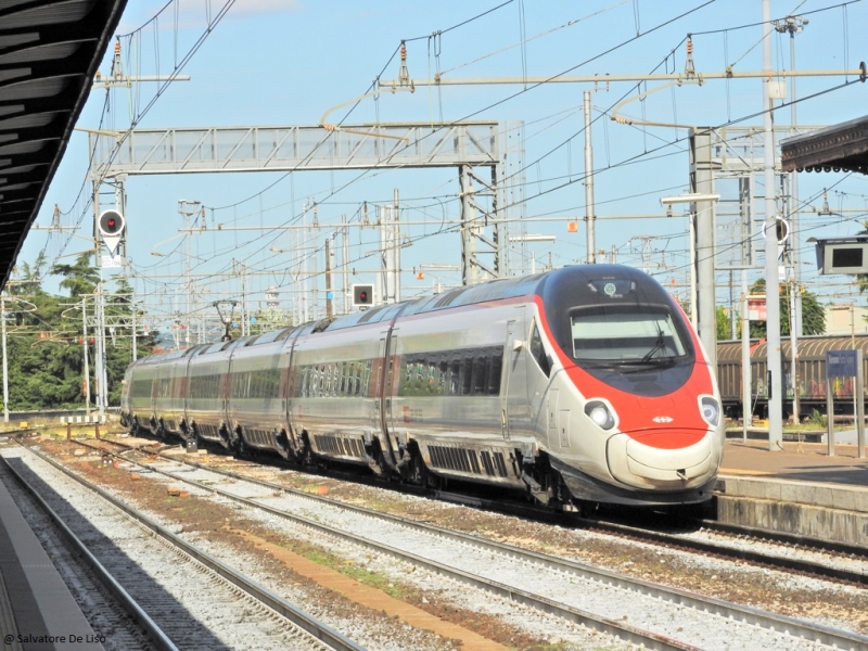 Clicca per vedere l'immagine alla massima grandezza