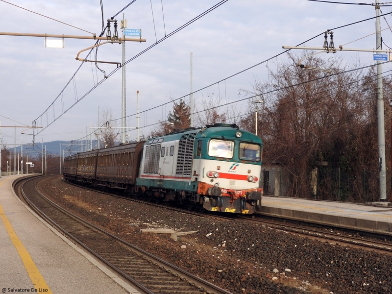 Clicca per vedere l'immagine alla massima grandezza