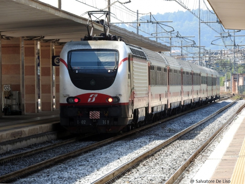Clicca per vedere l'immagine alla massima grandezza