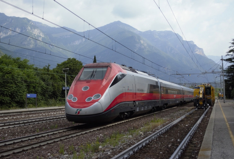 Clicca per vedere l'immagine alla massima grandezza